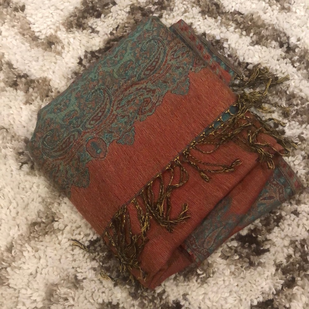 Pashmina scarf/shall